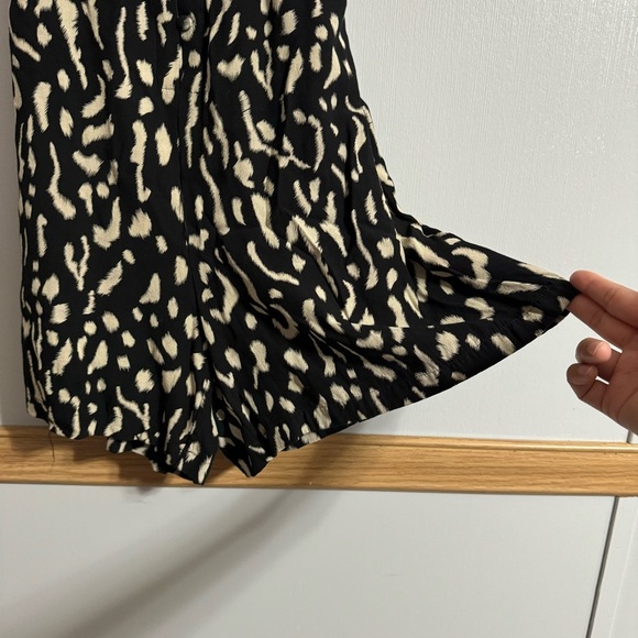 Rails Black Romper Size Small - Picture 11 of 13